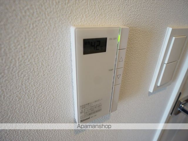 シーズンフラッツ千種の内装写真