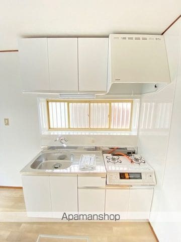 河辺小山貸家の内装写真