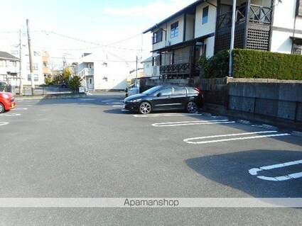 カーサ・フォー　オール　Ｂ[2LDK/57.63m2]の駐車場