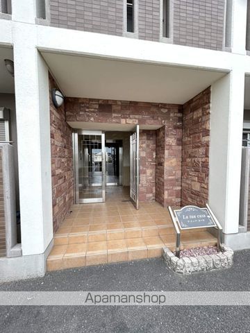 LA TUA CASAの玄関写真