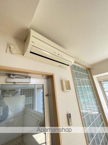 ドゥーエ大須の内装写真