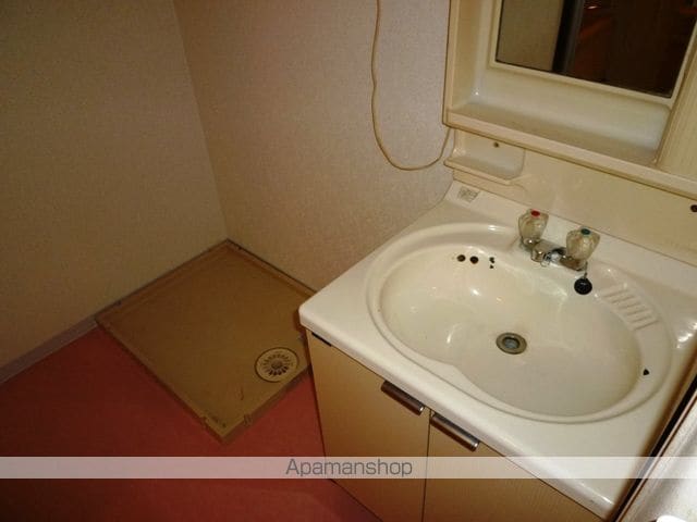 三東ハイツの内装写真