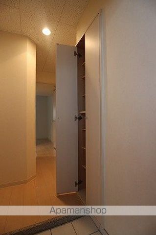 NO.67 BENEFIT21博多の内装写真