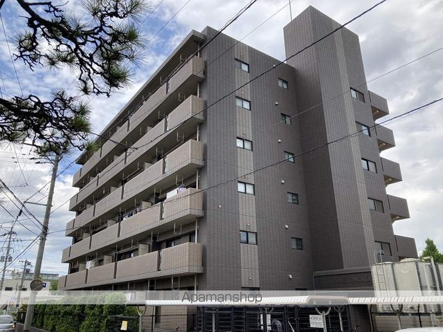 ルミエール諸岡の外観写真