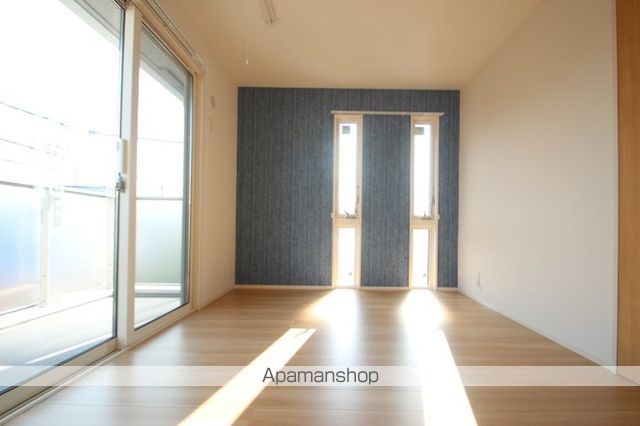 AVENIR COUR A棟の内装写真