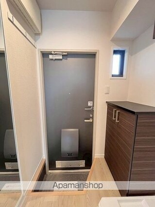 ラ・ロワール[1K/21m2]の玄関