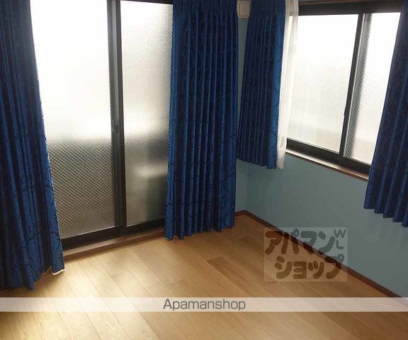 プラティーヌの内装写真