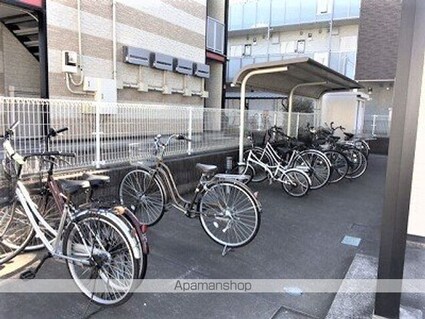 レオパレスアークハイムⅡ[1K/31.05m2]のエントランス