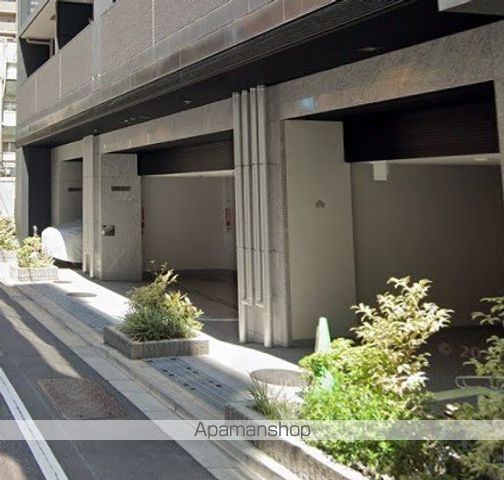 ザ・パークハビオ日本橋馬喰町の玄関写真