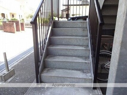 ハイスリー２１Ⅱ[1K/35.7m2]のエントランス1