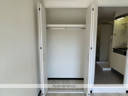 コンフォール小泉[1K/17.58m2]の収納