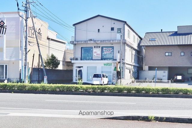 岡田マンションの外観写真