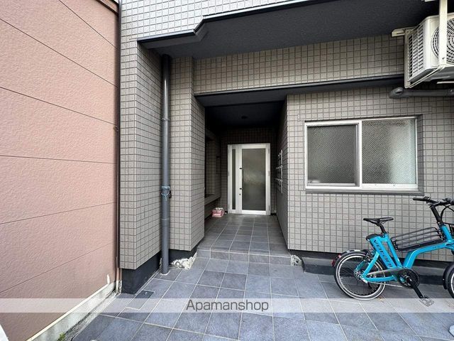 CREARE比治山の玄関写真