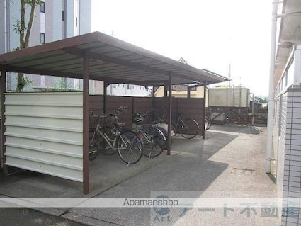 インペリアル志津川[1K/22.68m2]の共用部1