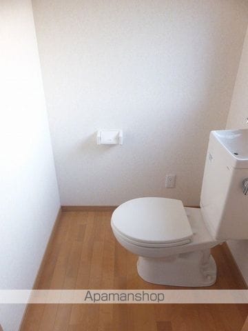 小林市 1階建 築14年の内装写真