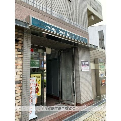 モーニングサンヒルズの玄関写真
