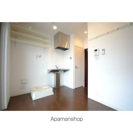 デコズキャッスル赤坂[1R/12.2m2]のリビング・居間