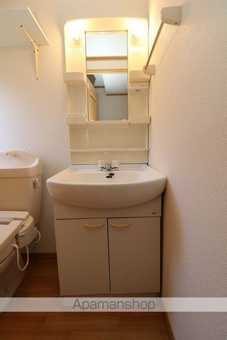 リースランド西原 D棟の内装写真