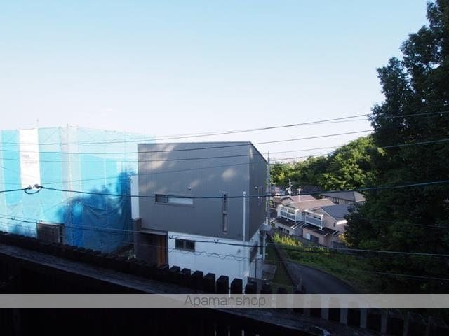 泉ガ丘戸建の内装写真