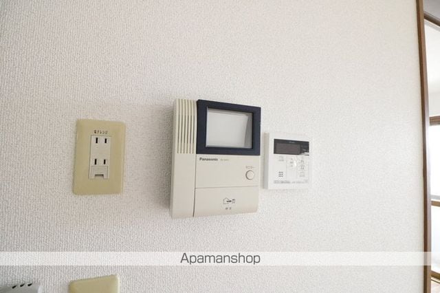 ハピネス窪の内装写真