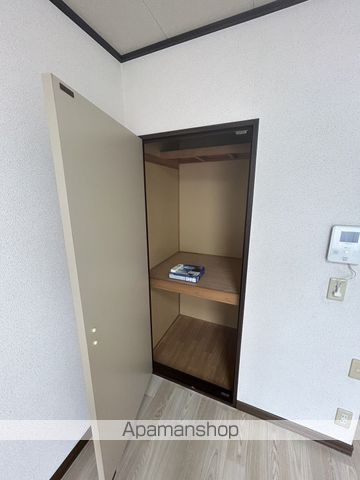 フレグランスM1の内装写真