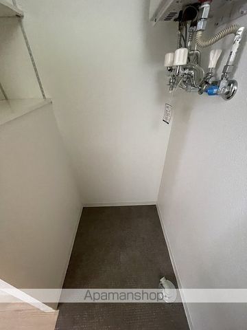 CURTIS HASSAMUの内装写真
