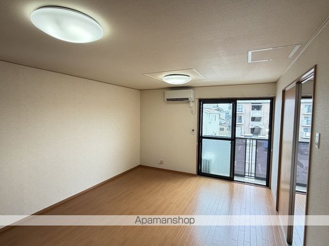 春日井市 2階建 築26年の内装写真
