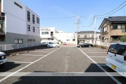 レオパレスＴ．ヴィルヌーブⅡ[1K/19.87m2]の駐車場
