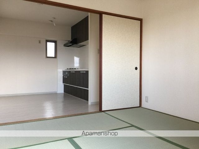 パープルツィン園田の内装写真