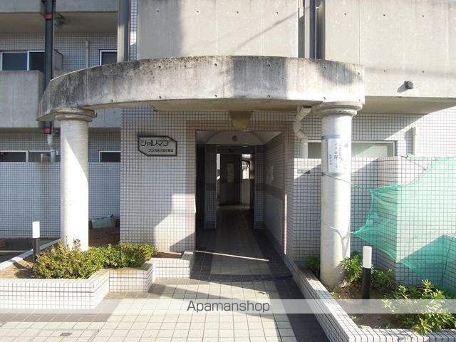 シャルマンフジ和泉大宮弐番館の玄関写真