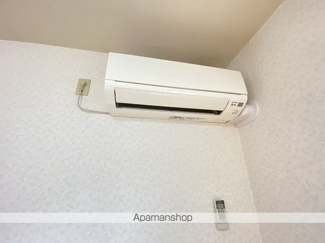 IKI本館ビルの内装写真