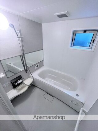 岡山県岡山市北区伊福町３丁目[3LDK/80.2m2]のバス