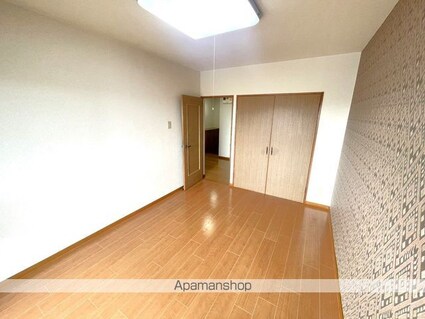アルカディアマンション[3LDK/69.16m2]の内装3