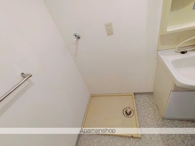ドゥヴァンルパルク川村の内装写真