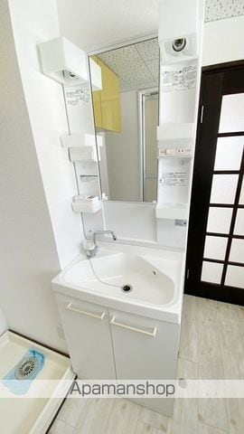 レクサス神田の内装写真