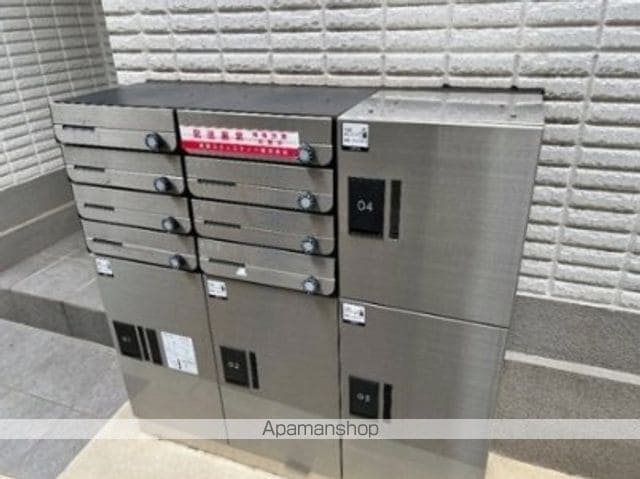 ソラーレ笹塚の玄関写真