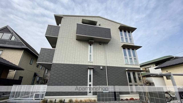 RESIDENCE NODA