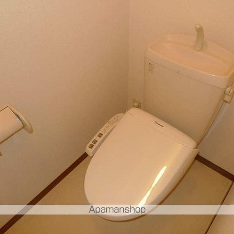 ルシェルブルー大城IIの内装写真