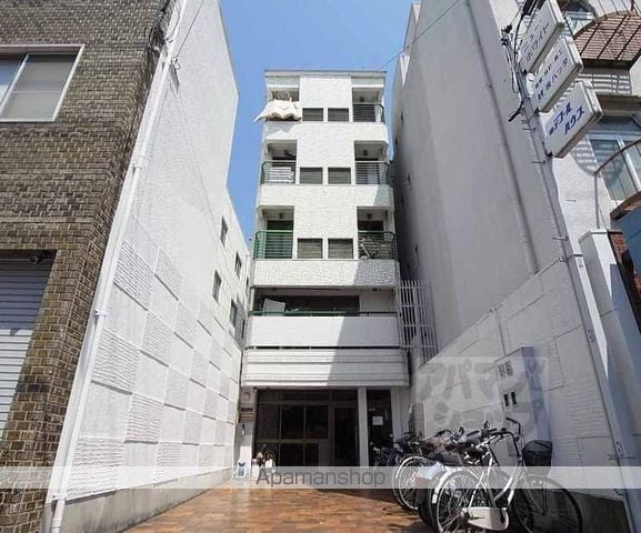 妙蓮寺前町マンションの外観写真