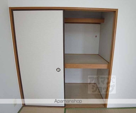 コアロード鷹ヶ峯の内装写真