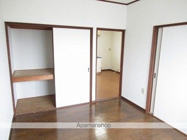 Yセフティの内装写真