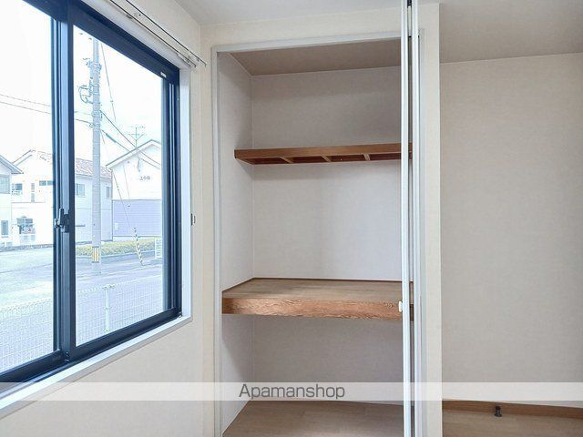 フレグランス上小泉 西館の内装写真