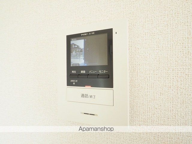 クロスハーバーIIIの内装写真