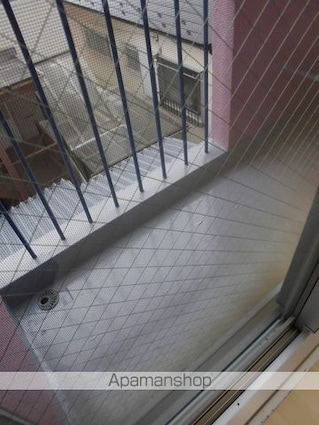 第１野村ビル[2K/34.2m2]のバルコニー