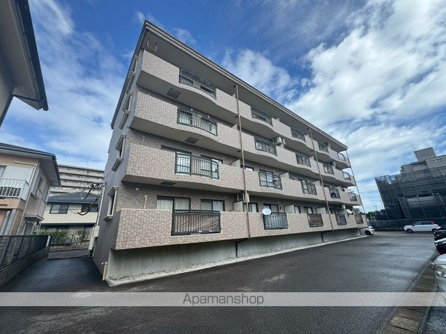 リージングマンションIの外観写真