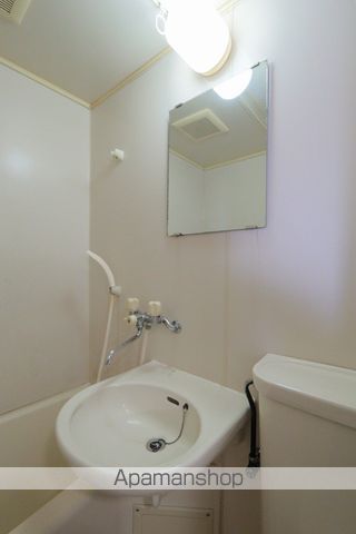 シャトル二軒屋の内装写真