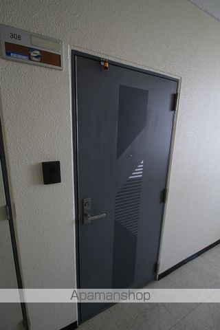 アイワステーションビルVI号館の内装写真