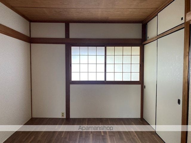 上賀茂中ノ坂町貸家の内装写真