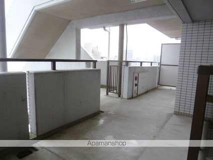 パールハイツ打出浜[3LDK/63.5m2]の共用部4