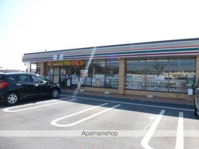 ベラ　ルーナ[1LDK/51.63m2]の周辺1